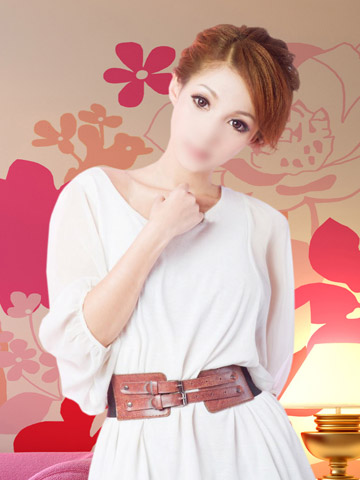 咲坂　葵（さきさか　あおい）